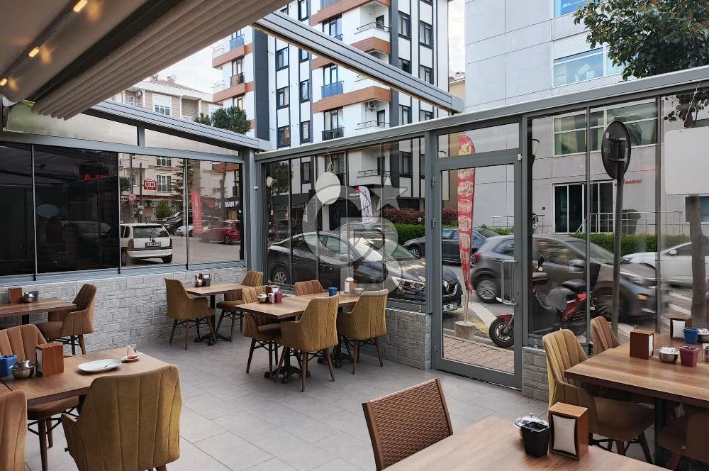Ümraniye Şerifali'de Devren Kiralık Kafe Börek & Pide Salonu