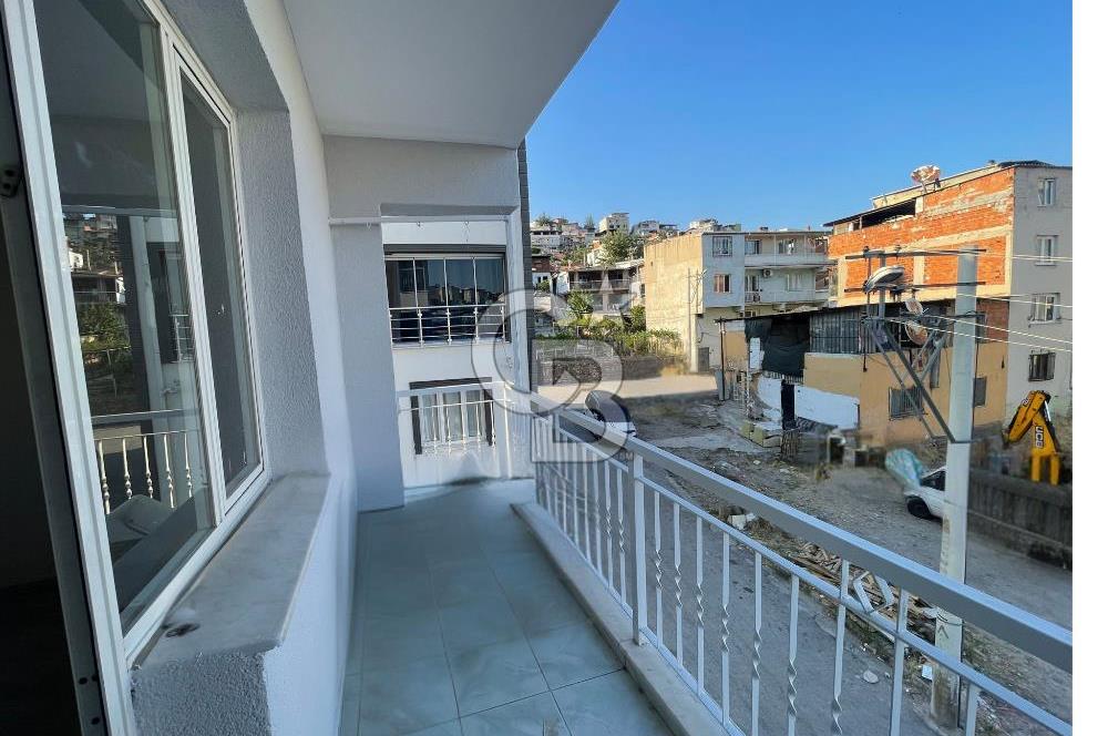 Bayraklı Gümüşpala Merkezde Tadilatlı, 3+1 Kiralık Daire
