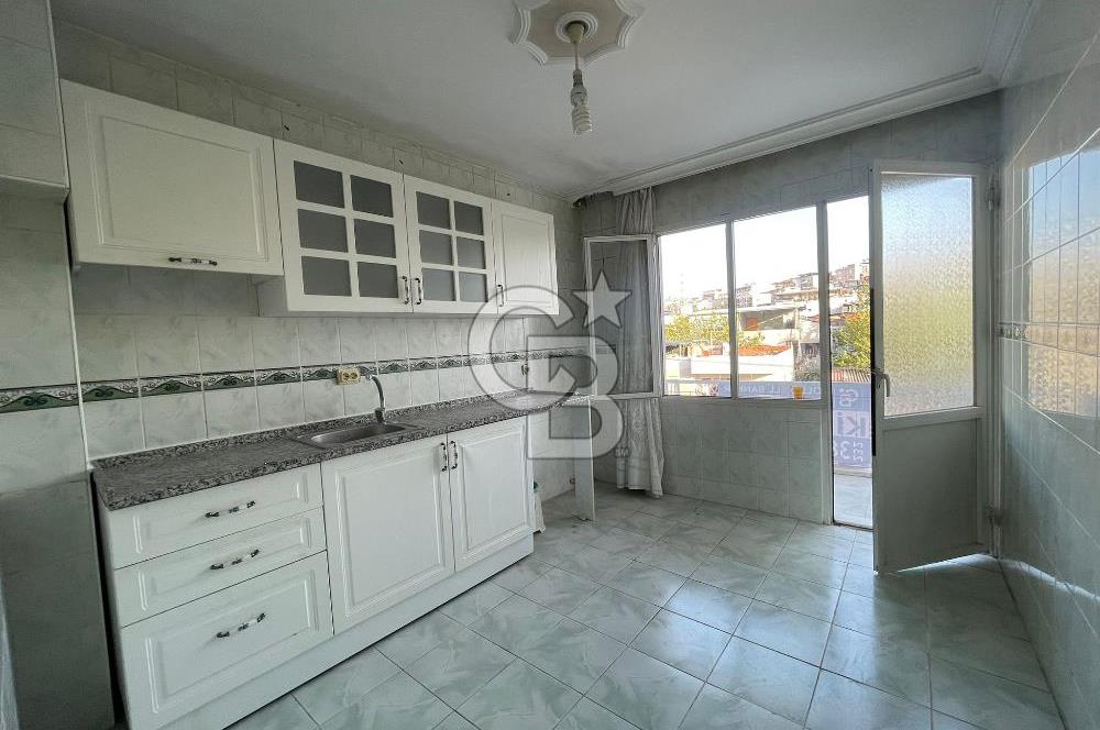 Bayraklı Gümüşpala Merkezde Tadilatlı, 3+1 Kiralık Daire