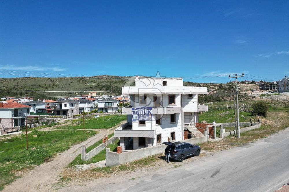 Ayvalık Küçükköy'de Satılık Müstakil İkiz Villa 