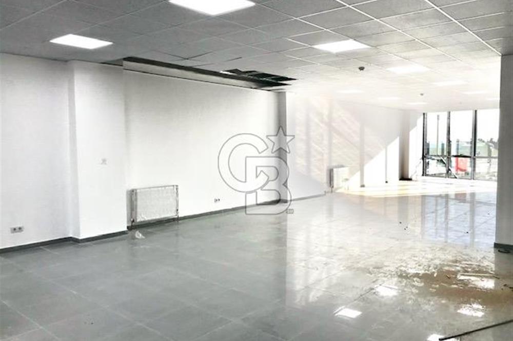K. Çekmece Cennet Metrobüs Durağı yanı Plaza Katı