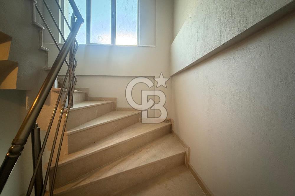 BORNOVA İNÖNÜ MAH-HOBİ BAHÇELİ, ASANSÖRLÜ KÖRFEZ MANZARALI 2+1 DAİRE