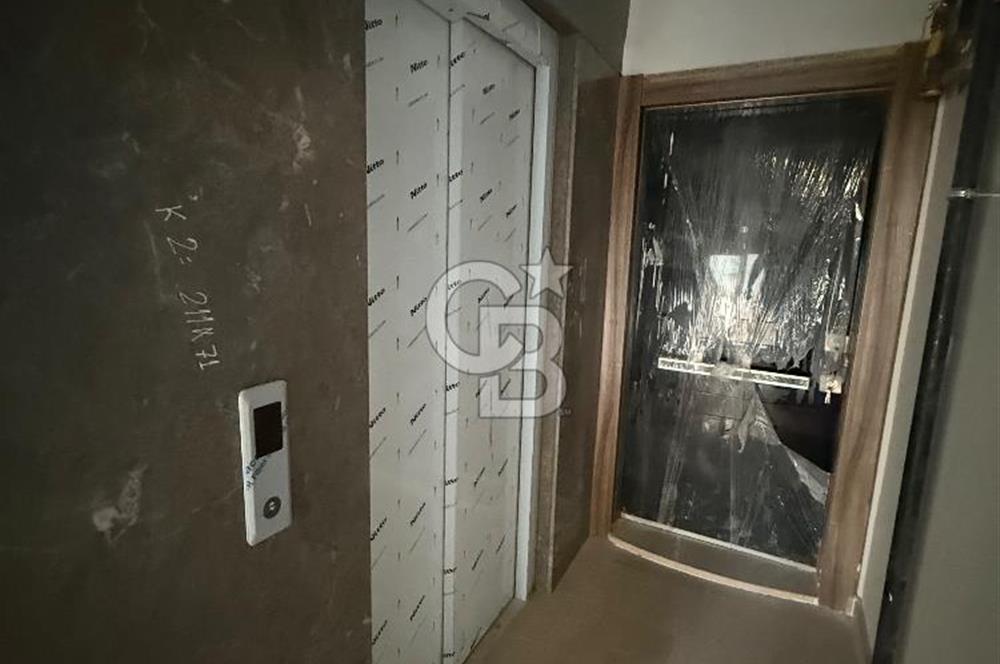 BORNOVA İNÖNÜ MAH-HOBİ BAHÇELİ, ASANSÖRLÜ KÖRFEZ MANZARALI 2+1 DAİRE