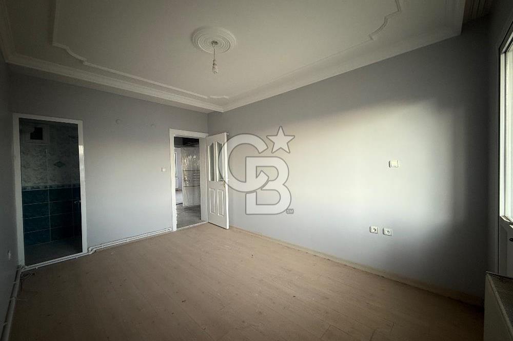BORNOVA İNÖNÜ MAH-HOBİ BAHÇELİ, ASANSÖRLÜ KÖRFEZ MANZARALI 2+1 DAİRE