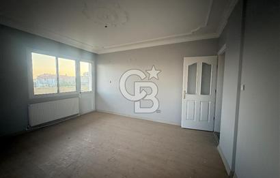 BORNOVA İNÖNÜ MAH-HOBİ BAHÇELİ, ASANSÖRLÜ KÖRFEZ MANZARALI 2+1 DAİRE