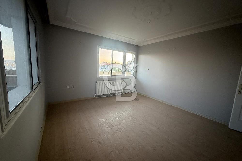 BORNOVA İNÖNÜ MAH-HOBİ BAHÇELİ, ASANSÖRLÜ KÖRFEZ MANZARALI 2+1 DAİRE