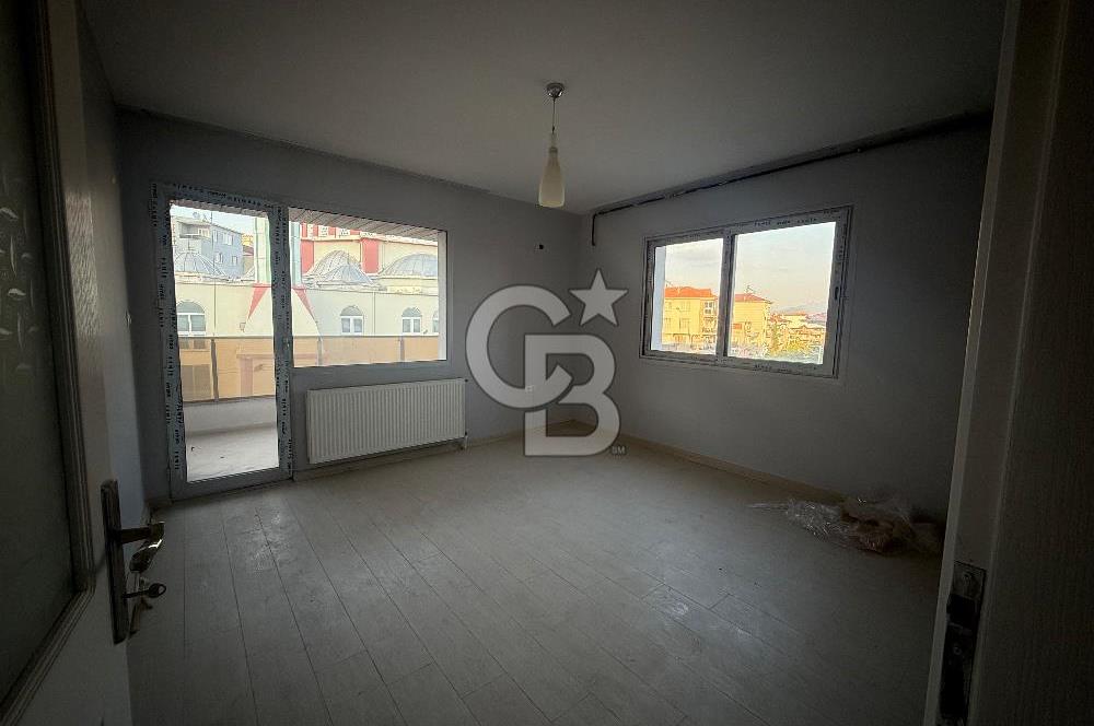 BORNOVA İNÖNÜ MAH-ASANSÖRLÜ KÖRFEZ MANZARALI 2+1 DAİRE