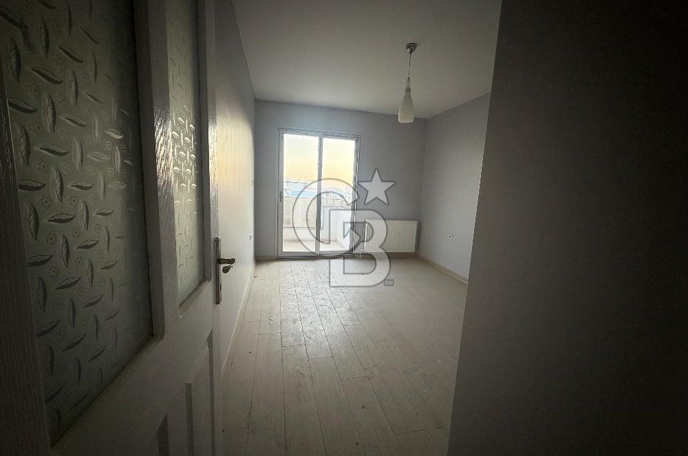 BORNOVA İNÖNÜ MAH-ASANSÖRLÜ KÖRFEZ MANZARALI 2+1 DAİRE