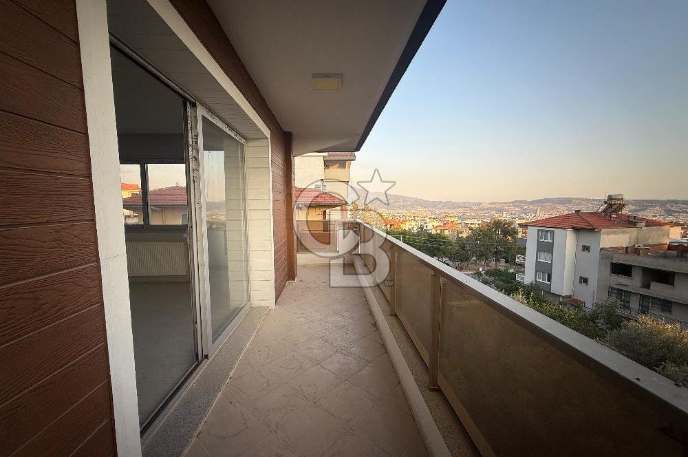 BORNOVA İNÖNÜ MAH-ASANSÖRLÜ KÖRFEZ MANZARALI 2+1 DAİRE