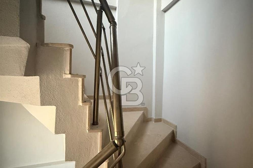 BORNOVA İNÖNÜ MAH-ASANSÖRLÜ KÖRFEZ MANZARALI 2+1 DAİRE