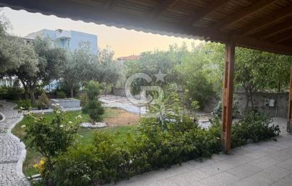 BORNOVA İNÖNÜ MAH-ASANSÖRLÜ KÖRFEZ MANZARALI 2+1 DAİRE