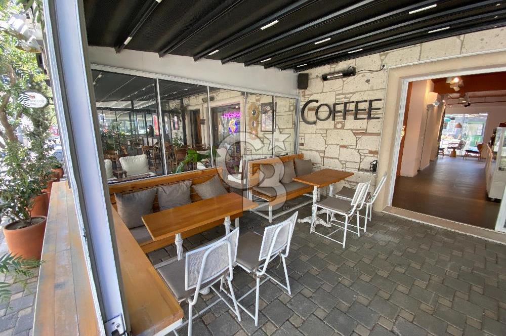 Zeytinli Çarşıda Devren Kafe