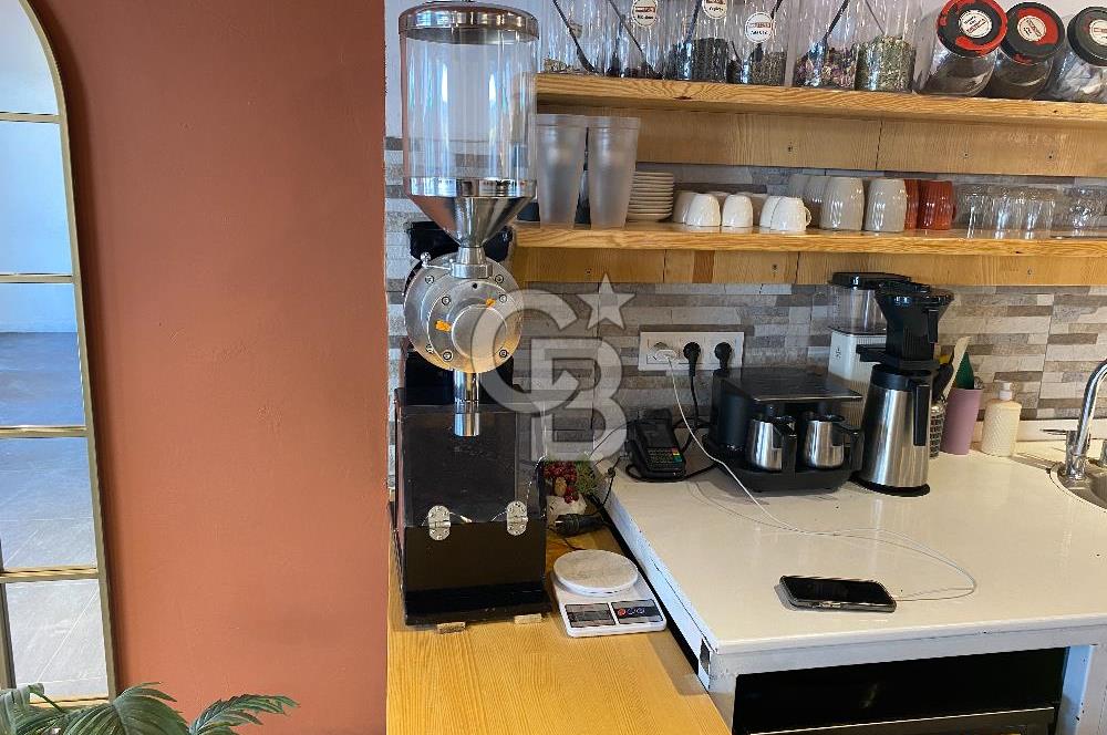 Zeytinli Çarşıda Devren Kafe