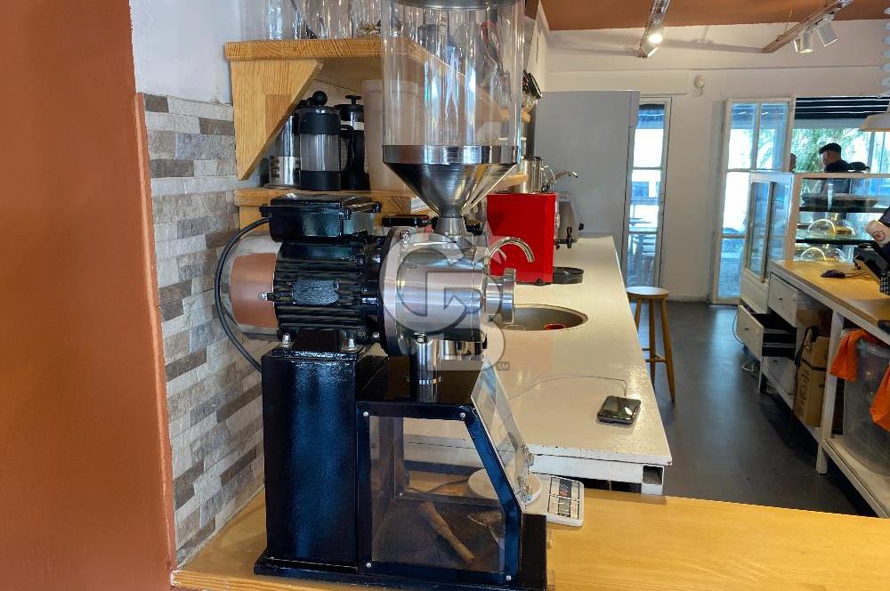 Zeytinli Çarşıda Devren Kafe