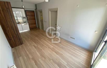 Bornova'da yatırıma uygun site içerisinde satılık 1+1 daire