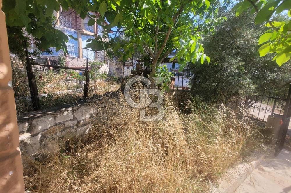 İzmir Urla Özbek'te Satılık Müstakil Villa