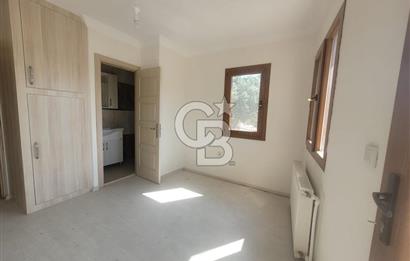 İzmir Urla Özbek'te Satılık Müstakil Villa