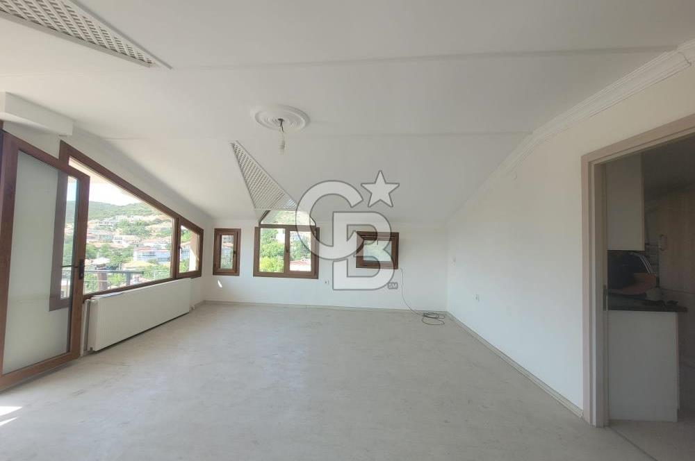 İzmir Urla Özbek'te Satılık Müstakil Villa