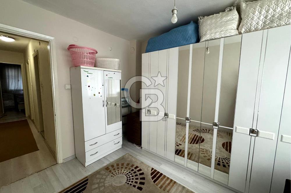 BORNOVA SÜVARİ CADDESİNDE SATILIK 3+1 DAİRE