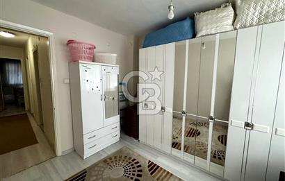 BORNOVA SÜVARİ CADDESİNDE SATILIK 3+1 DAİRE