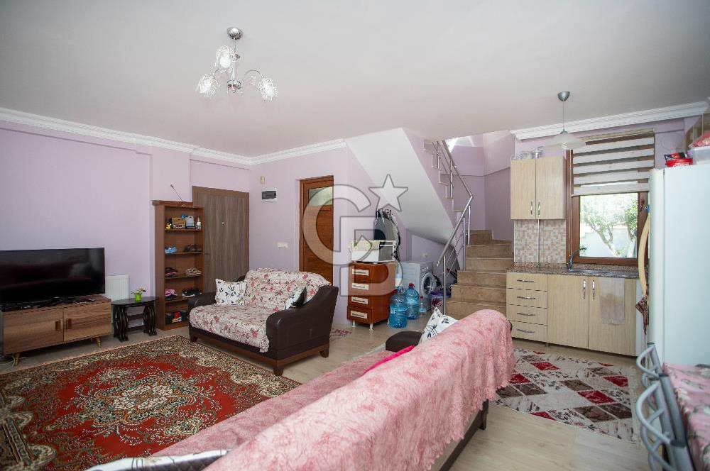 Yenifoça Petra Koyunda Satılık 3+1 Dubleks Villa