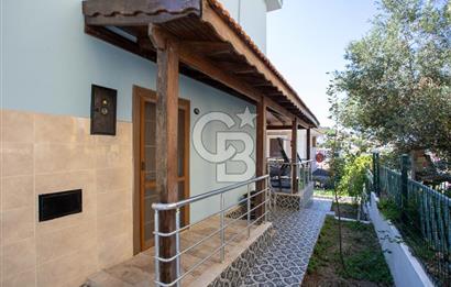 Yenifoça Petra Koyunda Satılık 3+1 Dubleks Villa