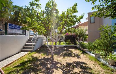 Yenifoça Petra Koyunda Satılık 3+1 Dubleks Villa