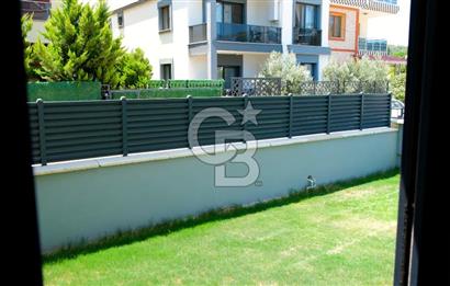 Zeytinalanında 5+1 Satılık Tam Müstakil Villa