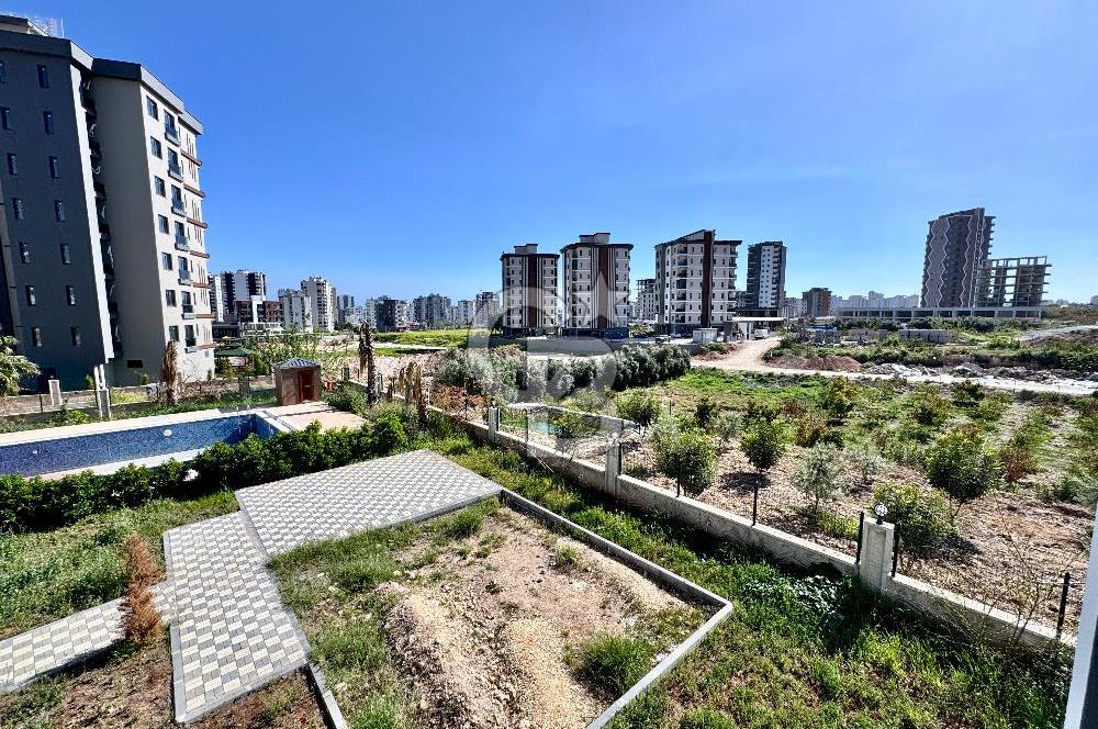 MEZİTLİ KUYULUK MAH. HAVUZLU SİTE İÇERİSİNDE SATILIK 1+1 DAİRE