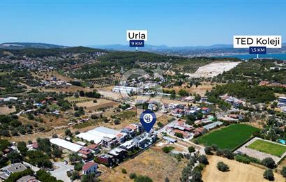 Zeytinalanında 5+1 Satılık Tam Müstakil Villa