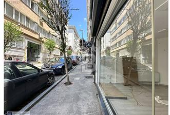 BOMONTİ'NİN KALBİNDE FIRSAT 210 M2-3 KATLI DEPOLU DÜKKAN/YATIRIM