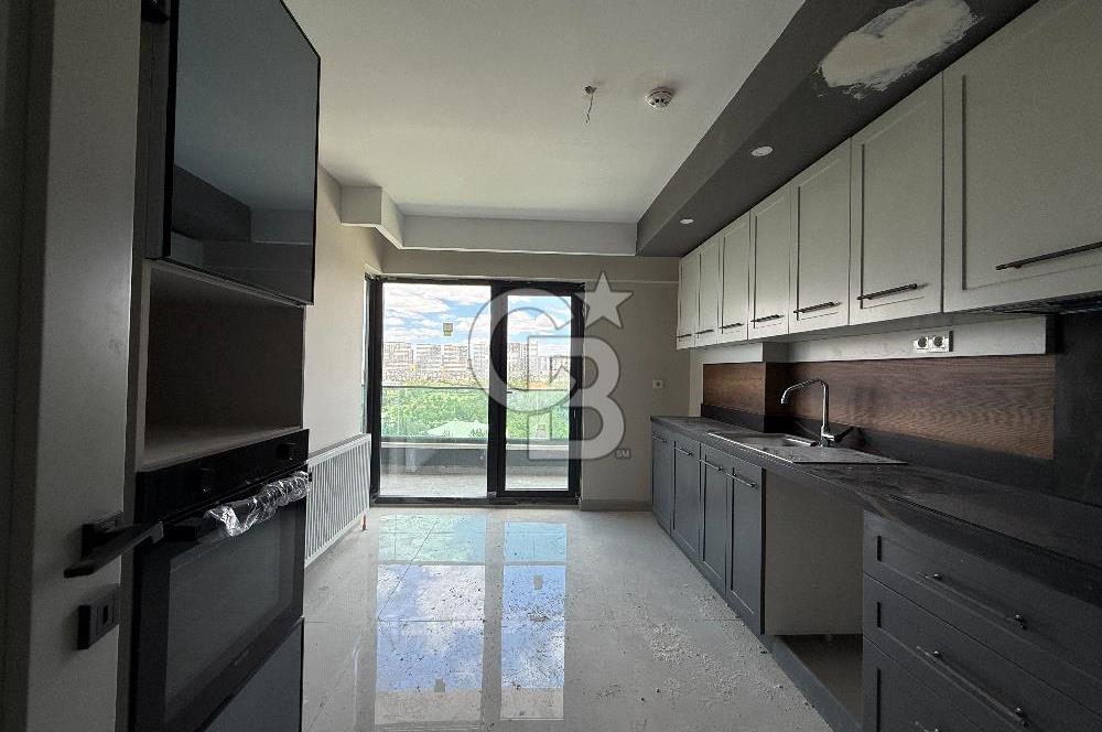 GÖL MANZARALI 4+1 FULL YAPILI ULTRA LÜKS SATILIK DAİRE