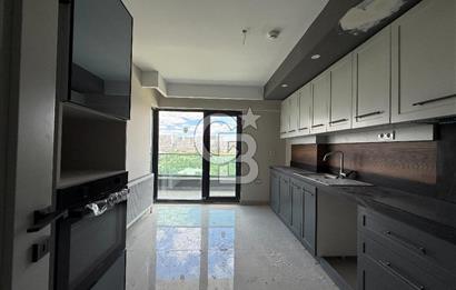 GÖL MANZARALI 4+1 FULL YAPILI ULTRA LÜKS SATILIK DAİRE