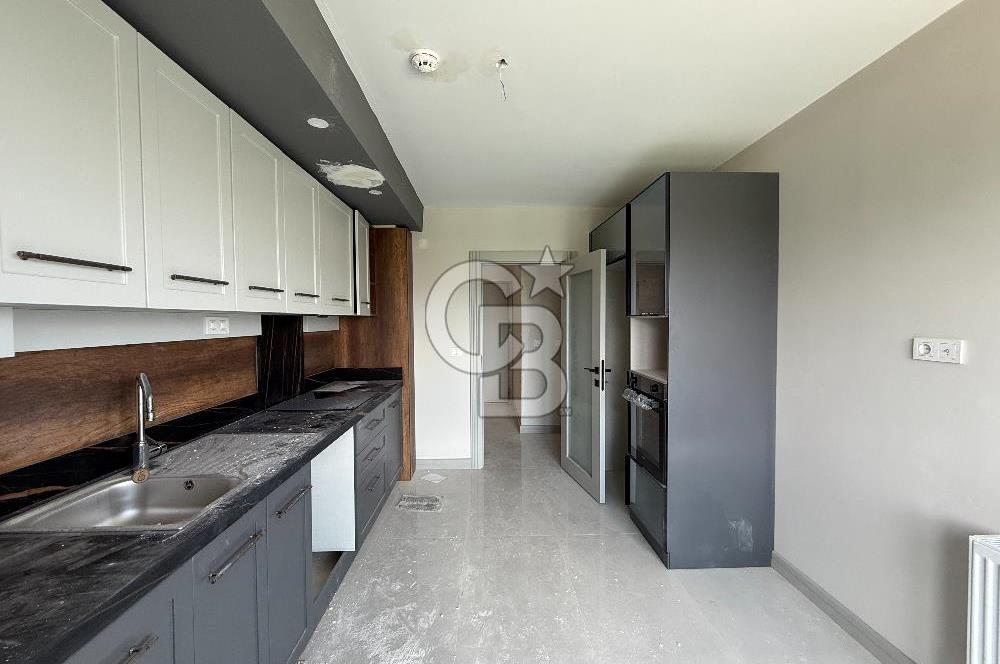 GÖL MANZARALI 4+1 FULL YAPILI ULTRA LÜKS SATILIK DAİRE