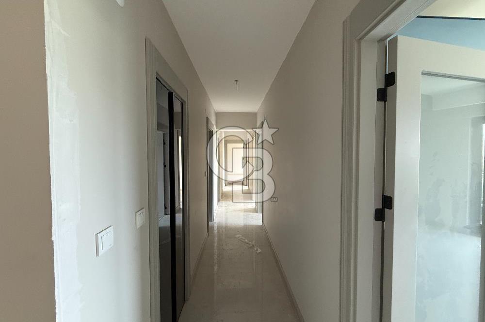 GÖL MANZARALI 4+1 FULL YAPILI ULTRA LÜKS SATILIK DAİRE