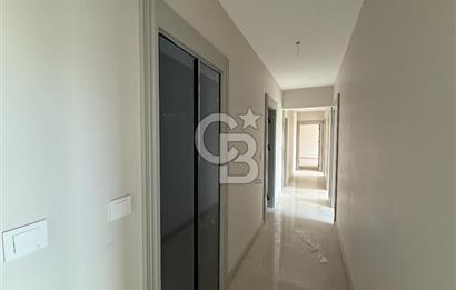 GÖL MANZARALI 4+1 FULL YAPILI ULTRA LÜKS SATILIK DAİRE