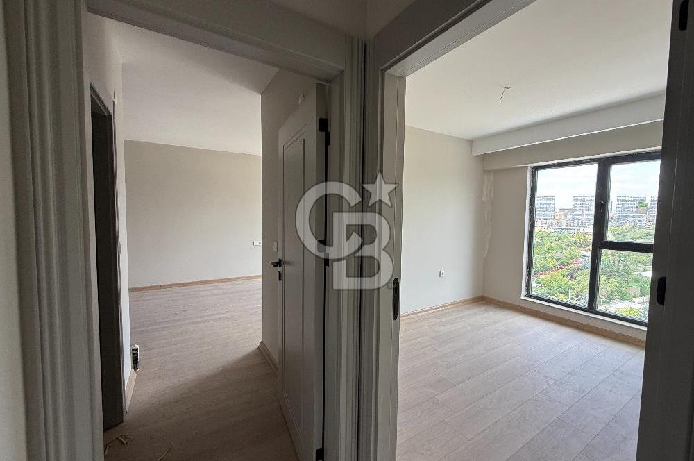 GÖL MANZARALI 4+1 FULL YAPILI ULTRA LÜKS SATILIK DAİRE