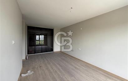 GÖL MANZARALI 4+1 FULL YAPILI ULTRA LÜKS SATILIK DAİRE