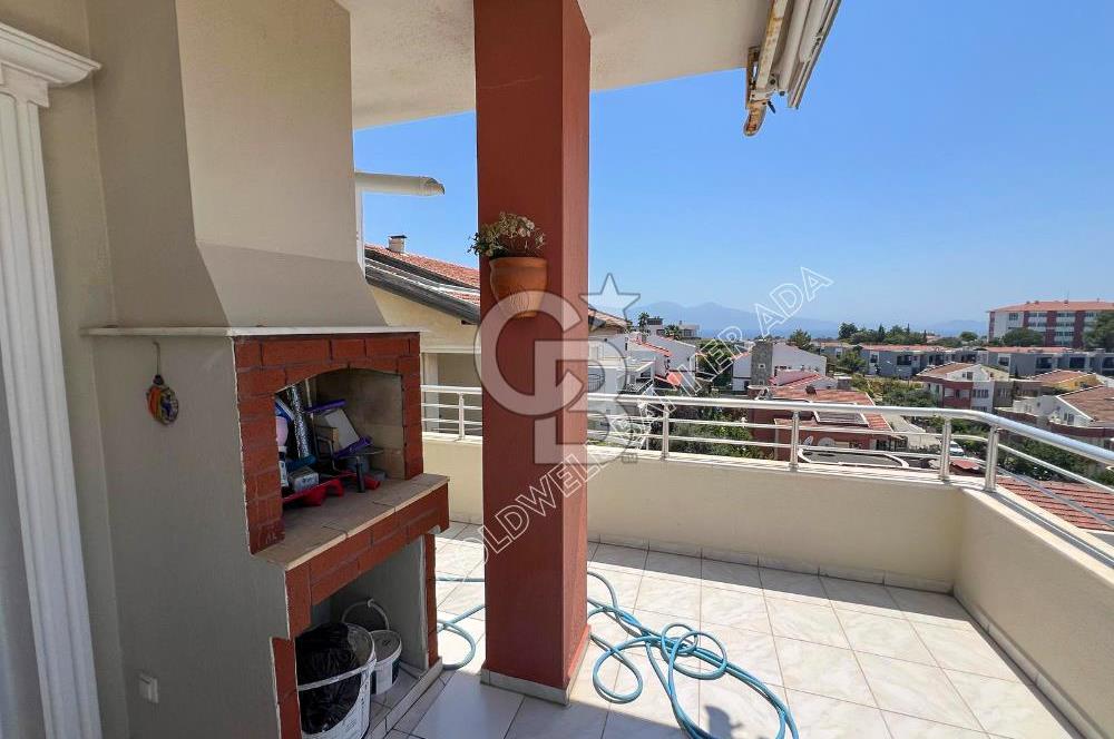 Kuşadası Kadınlar Denizinde Eşsiz Deniz Manzaralı Satılık Çatı Dubleks