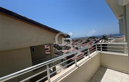 Kuşadası Kadınlar Denizinde Eşsiz Deniz Manzaralı Satılık Çatı Dubleks