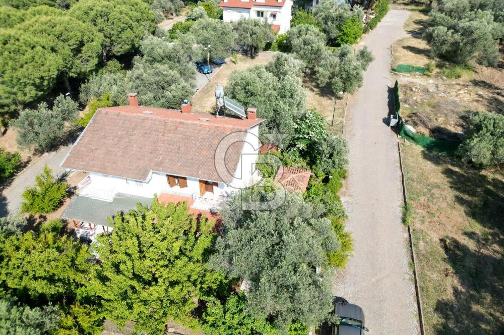 Ayvalık Sahilkent Kuşkent Sitesinde Denize Yakın Villa