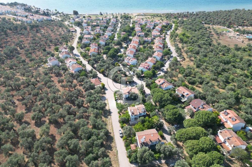 Ayvalık Sahilkent Kuşkent Sitesinde Denize Yakın Villa