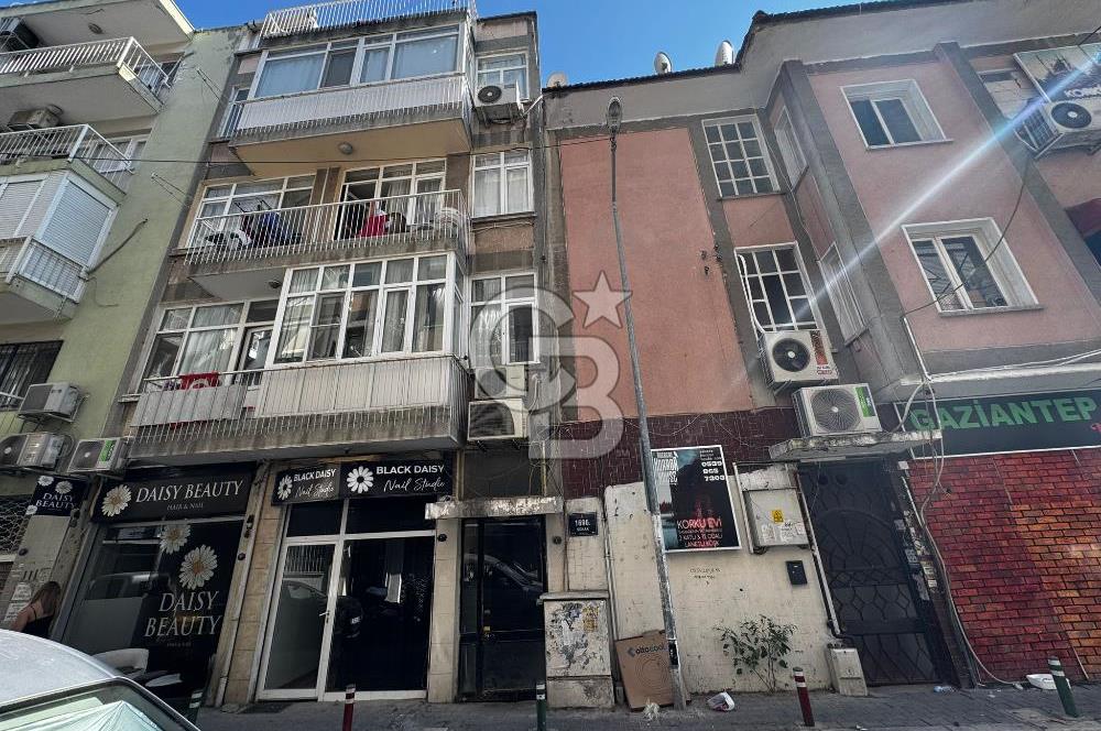 ÇARŞIYA YAKIN SATILIK DAİRE