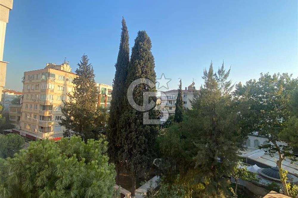 Bornova Kazim Dirik Kafeler Sokagi’nda Satilik