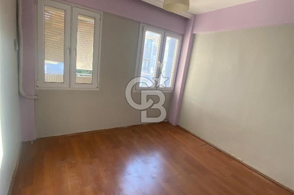 Bornova Kazim Dirik Kafeler Sokagi’nda Satilik