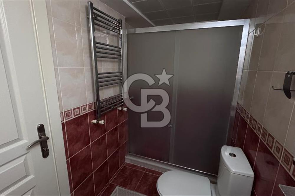Karşıyaka yalı bulvarı üzerinde full deniz manzaralı 2 + 1 satılık daire