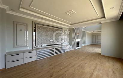 Silivri 773 m2 arsa içinde site içi sıfır satılık villa
