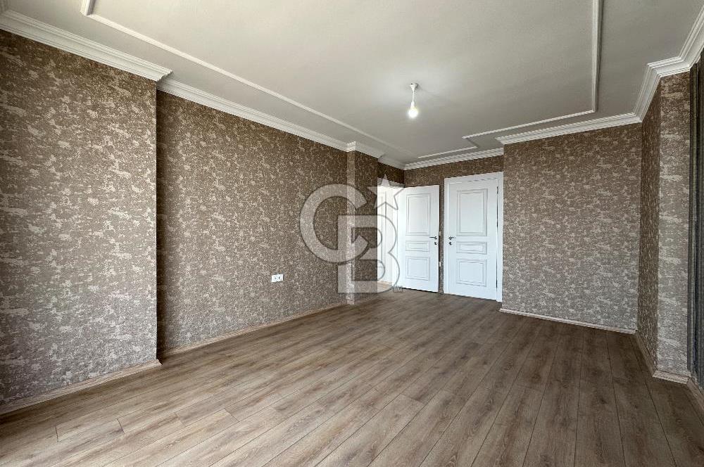 Silivri 773 m2 arsa içinde site içi sıfır satılık villa