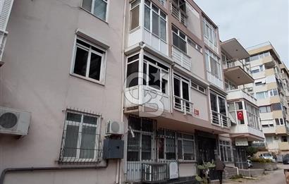 BAĞDAT CADDESİ ÜZERİNDE, TABELA DEĞERİ YÜKSEK, YENİLENMİŞ GİRİŞ KATI OFİS – SADECE 1 YILLIK KİRALIK