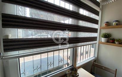 BAĞDAT CADDESİ ÜZERİNDE, TABELA DEĞERİ YÜKSEK, YENİLENMİŞ GİRİŞ KATI OFİS – SADECE 1 YILLIK KİRALIK